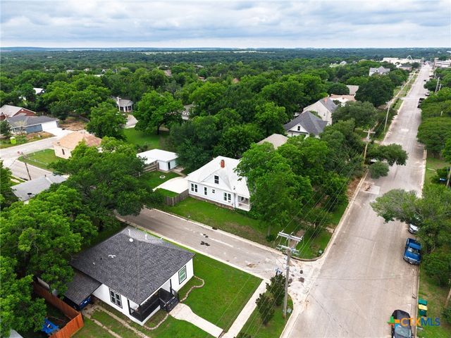 1312 E Leon Street, Gatesville, TX 76528