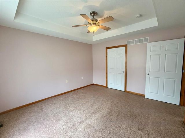 15621 Landauer Circle, Basehor, KS 66007