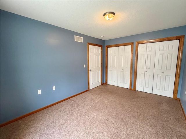 15621 Landauer Circle, Basehor, KS 66007