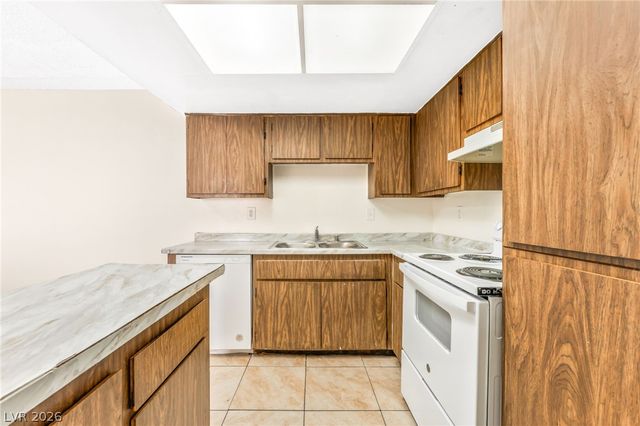 5309 West Cheyenne Avenue 3, Las Vegas, NV 89108