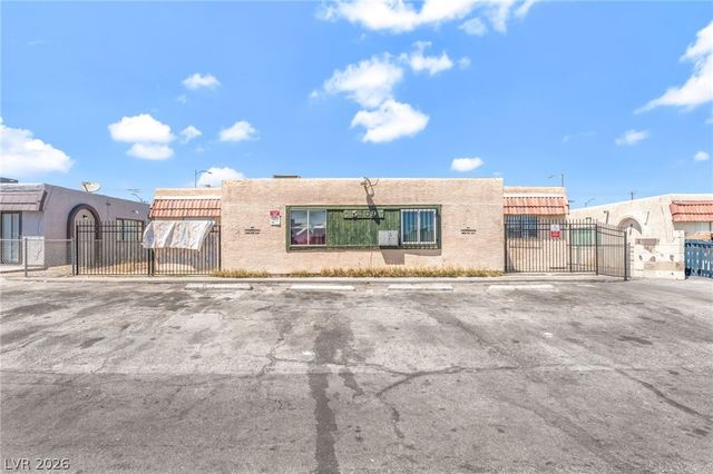5309 West Cheyenne Avenue 3, Las Vegas, NV 89108