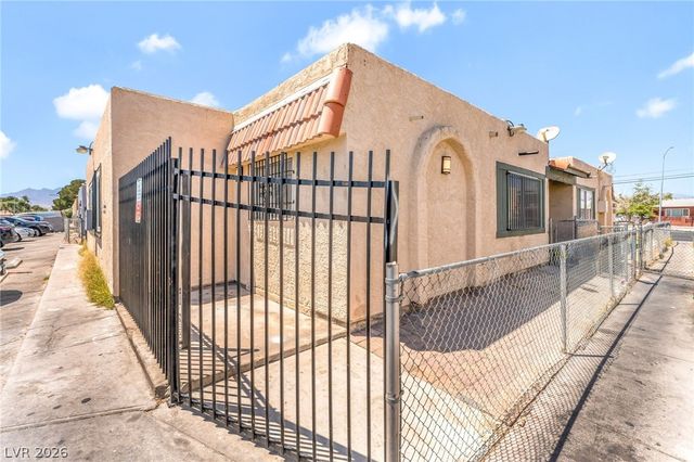 5309 West Cheyenne Avenue 3, Las Vegas, NV 89108