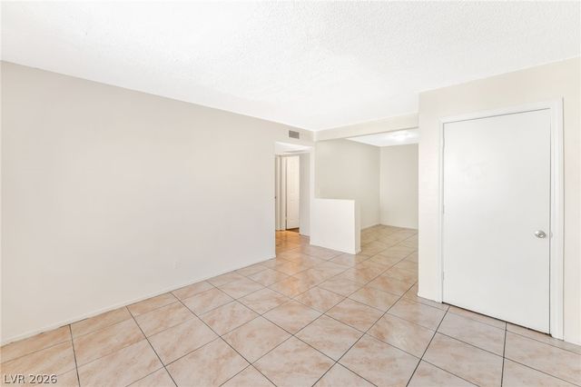5309 West Cheyenne Avenue 3, Las Vegas, NV 89108