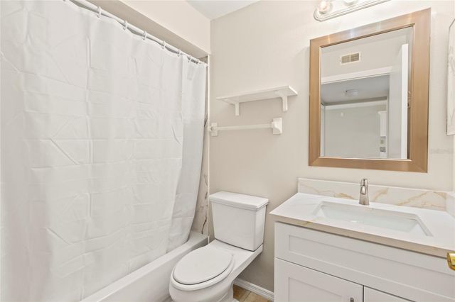 6033 34TH STREET W 83, Bradenton, FL 34210