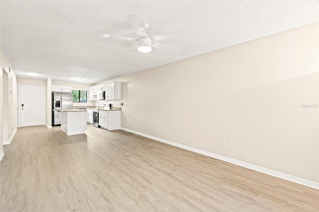 6033 34TH STREET W 83, Bradenton, FL 34210