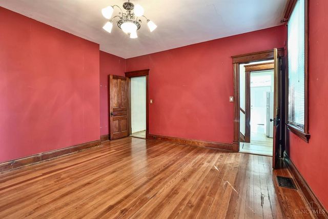 966 W North Bend Road, Springfield Twp., OH 45224