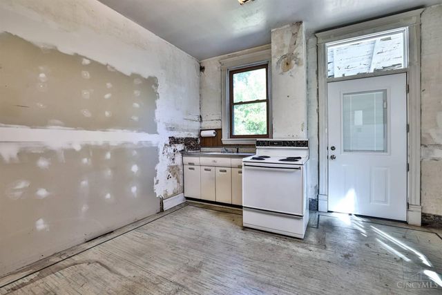 966 W North Bend Road, Springfield Twp., OH 45224