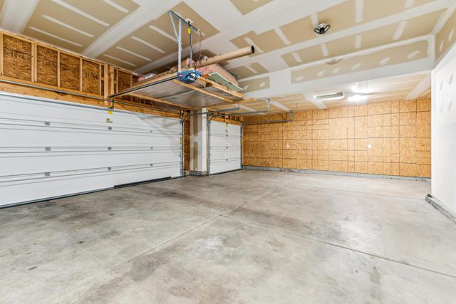 6161 Longwood Drive, Hilliard, OH 43026