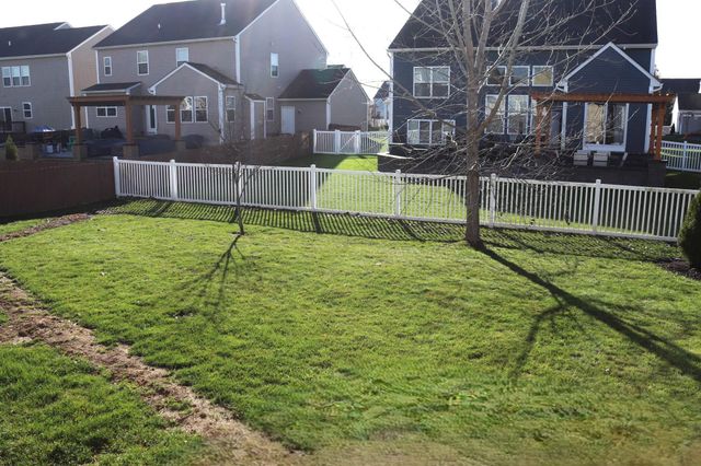 6161 Longwood Drive, Hilliard, OH 43026