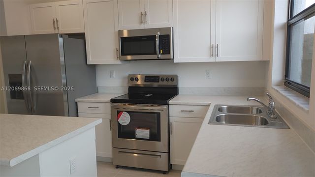28771 SW 132nd Ct, Homestead, FL 33033