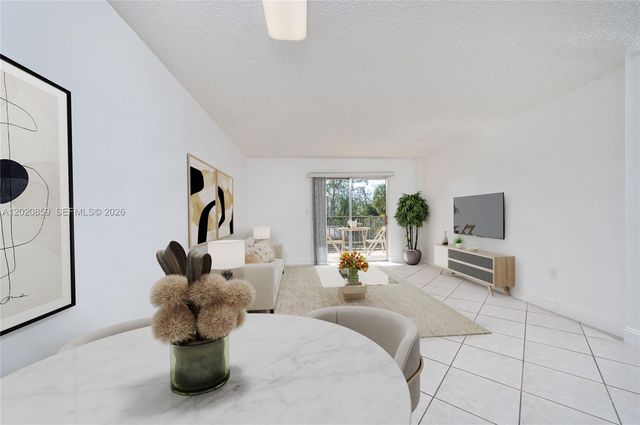 14250 SW 62nd St 314, Miami, FL 33183