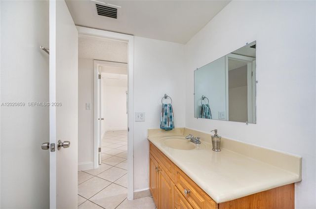 14250 SW 62nd St 314, Miami, FL 33183