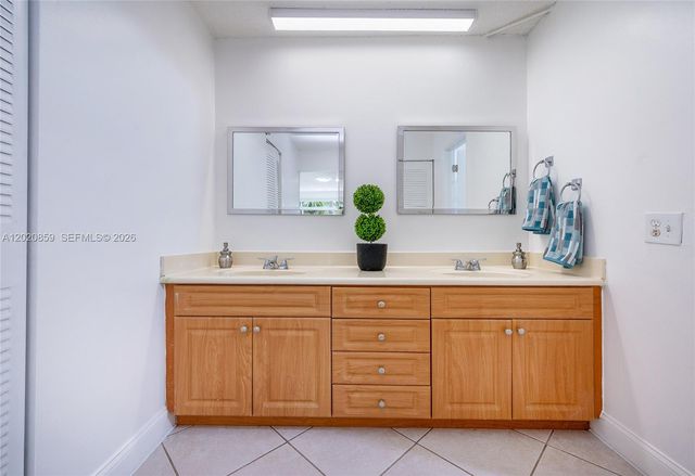14250 SW 62nd St 314, Miami, FL 33183