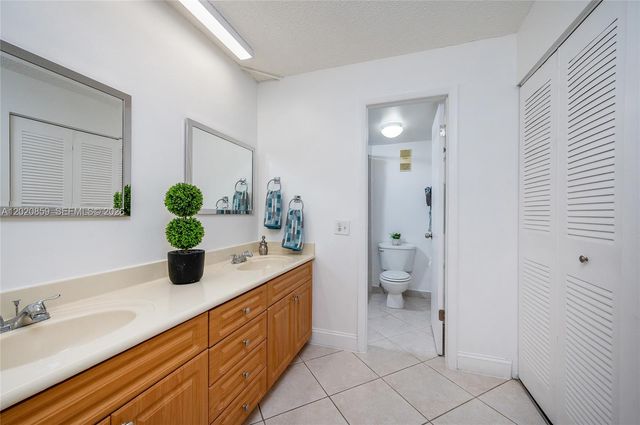 14250 SW 62nd St 314, Miami, FL 33183