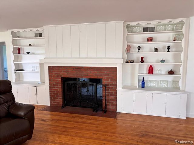 1055 Millville Road, Lapeer, MI 48446
