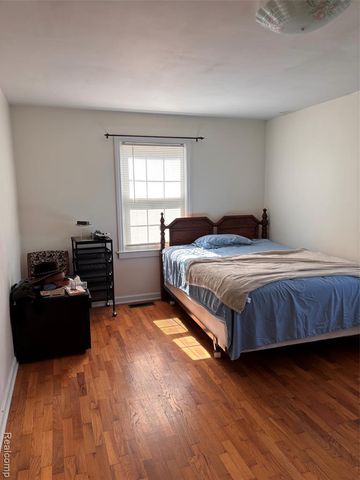 1055 Millville Road, Lapeer, MI 48446
