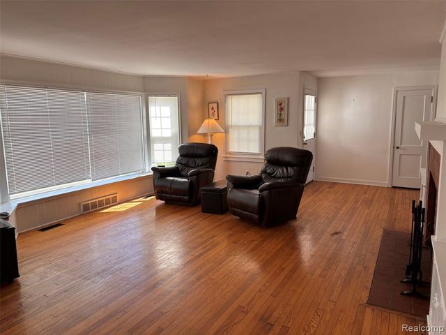 1055 Millville Road, Lapeer, MI 48446