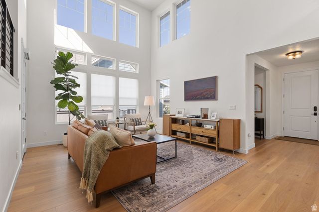 11496 S PEBBLE POND RD, South Jordan, UT 84009