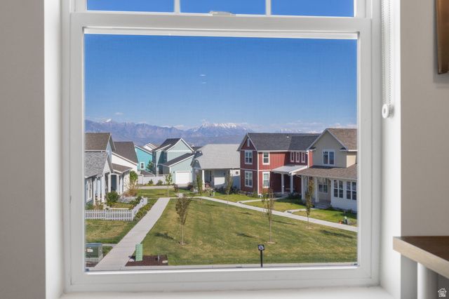 11496 S PEBBLE POND RD, South Jordan, UT 84009