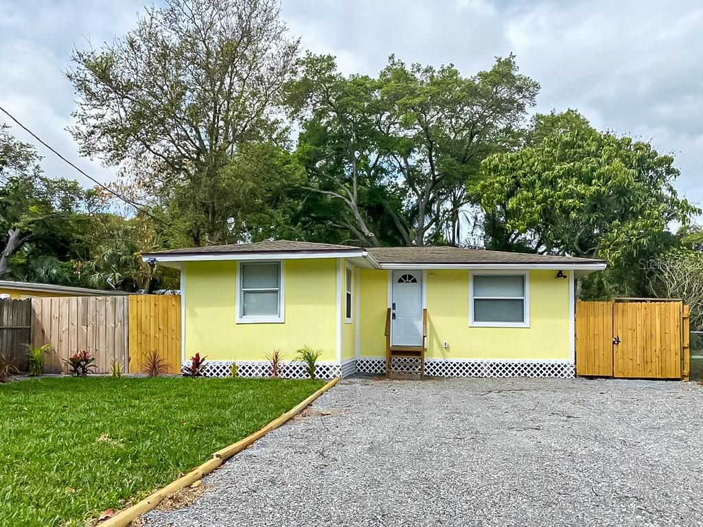 4303 CHESTNUT AVENUE, Sarasota, FL 34234