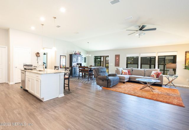 172 RITTBURN Lane, St. Johns, FL 32259