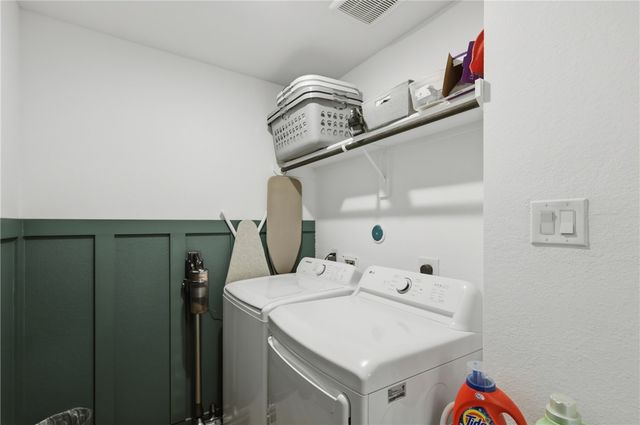 1942 Taggart Trail, Bryan, TX 77807