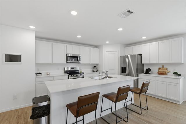 1942 Taggart Trail, Bryan, TX 77807