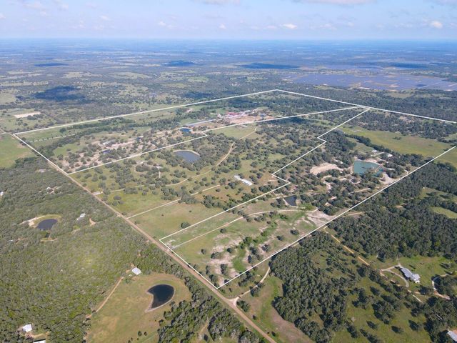 1331 E Parker Road, Muldoon, TX 78949
