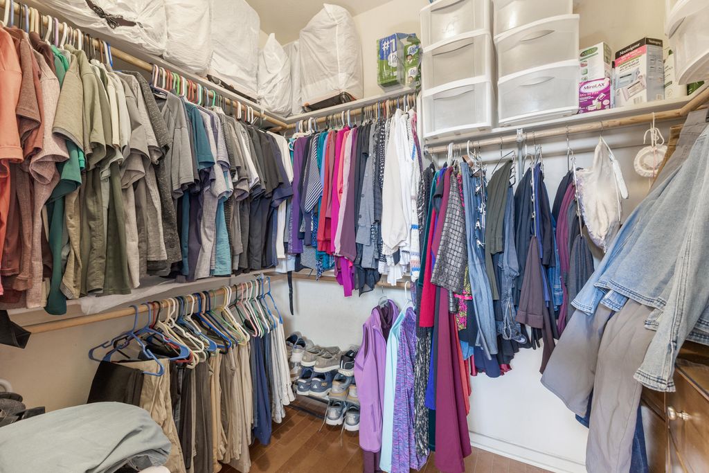 Image 23 of property listing at 4 Rusty Spur Place, Santa Fe, NM 87508