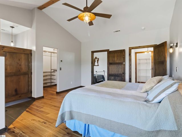 267 Christmastree Lane, Woodruff, SC 29388