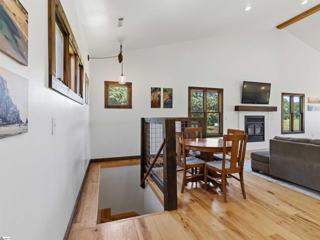 267 Christmastree Lane, Woodruff, SC 29388