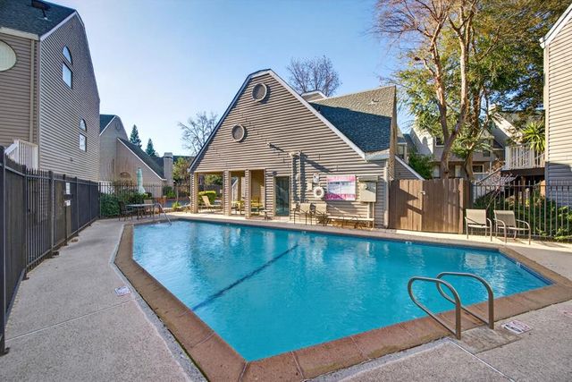 5462 Ventana Pl, Citrus Heights, CA 95610