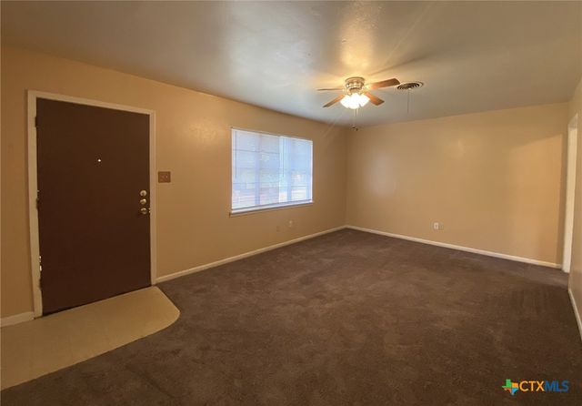 2116 Circle Drive, Copperas Cove, TX 76522