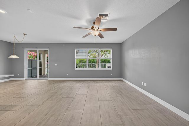 4715 Eucalyptus Drive, Hollywood, FL 33021
