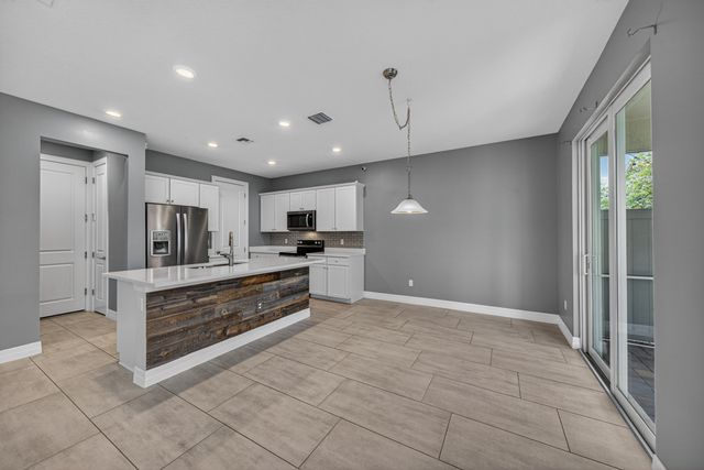 4715 Eucalyptus Drive, Hollywood, FL 33021