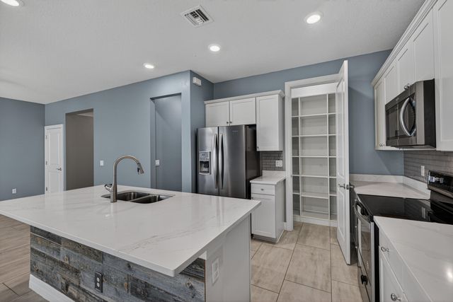 4715 Eucalyptus Drive, Hollywood, FL 33021