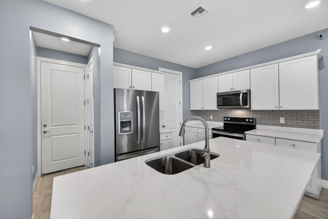 4715 Eucalyptus Drive, Hollywood, FL 33021