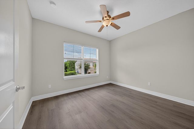 4715 Eucalyptus Drive, Hollywood, FL 33021