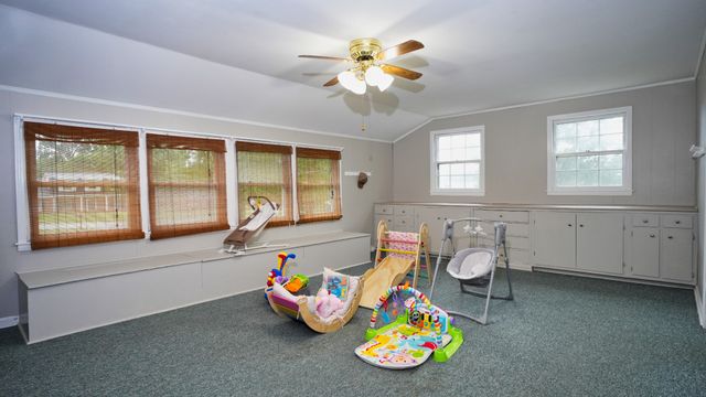105 Highlander Dr, Hendersonville, TN 37075