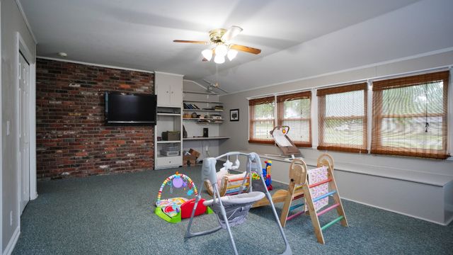 105 Highlander Dr, Hendersonville, TN 37075