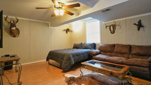 105 Highlander Dr, Hendersonville, TN 37075