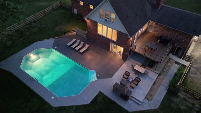 105 Highlander Dr, Hendersonville, TN 37075