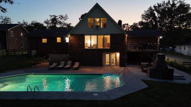 105 Highlander Dr, Hendersonville, TN 37075
