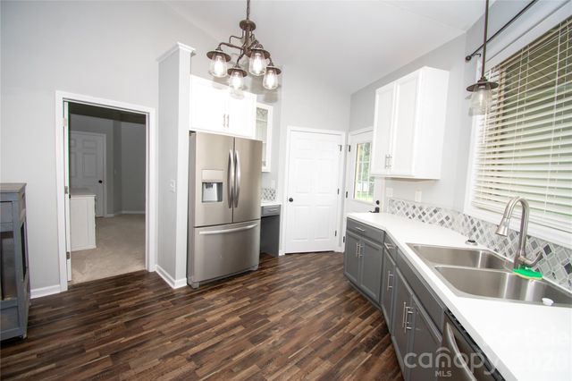 1807 Warren Avenue, Gastonia, NC 28054