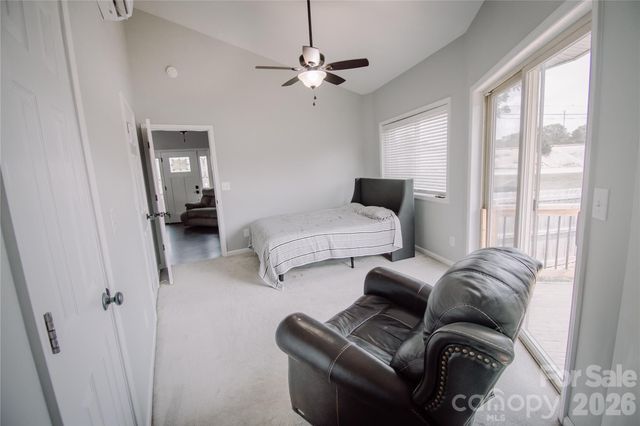1807 Warren Avenue, Gastonia, NC 28054