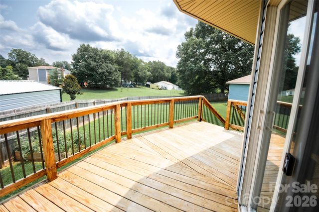 1807 Warren Avenue, Gastonia, NC 28054