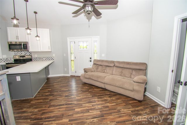 1807 Warren Avenue, Gastonia, NC 28054