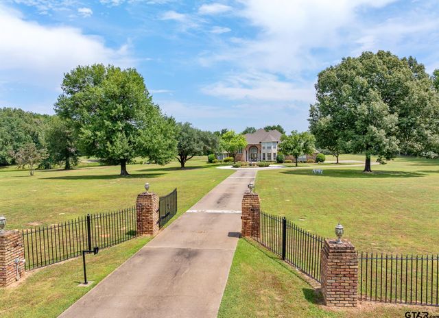 1545 FM 2419, Palestine, TX 75801