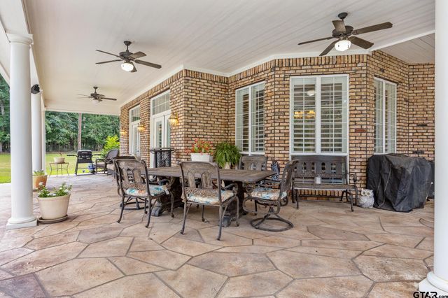 1545 FM 2419, Palestine, TX 75801