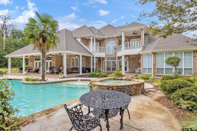 1545 FM 2419, Palestine, TX 75801